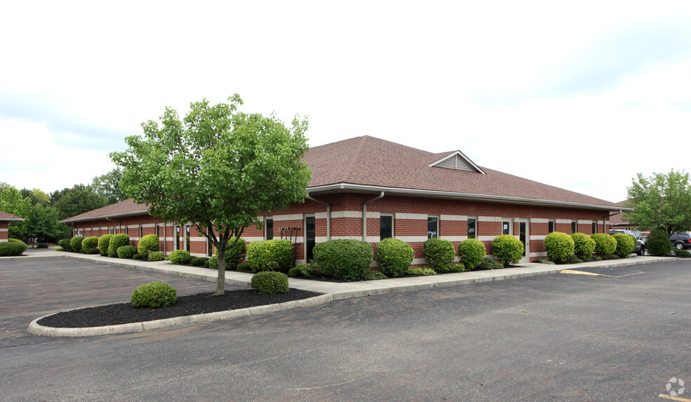 190-200 W Johnstown Rd, Gahanna, OH à louer - Photo principale – Image 2 sur 3