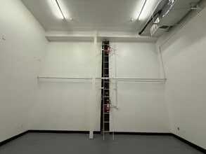 529 S Broadway, Los Angeles, CA à louer Photo intérieure– Image 2 sur 4