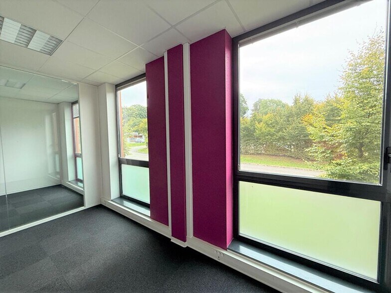 Bureau dans Besançon à vendre - Photo intérieure – Image 3 sur 12