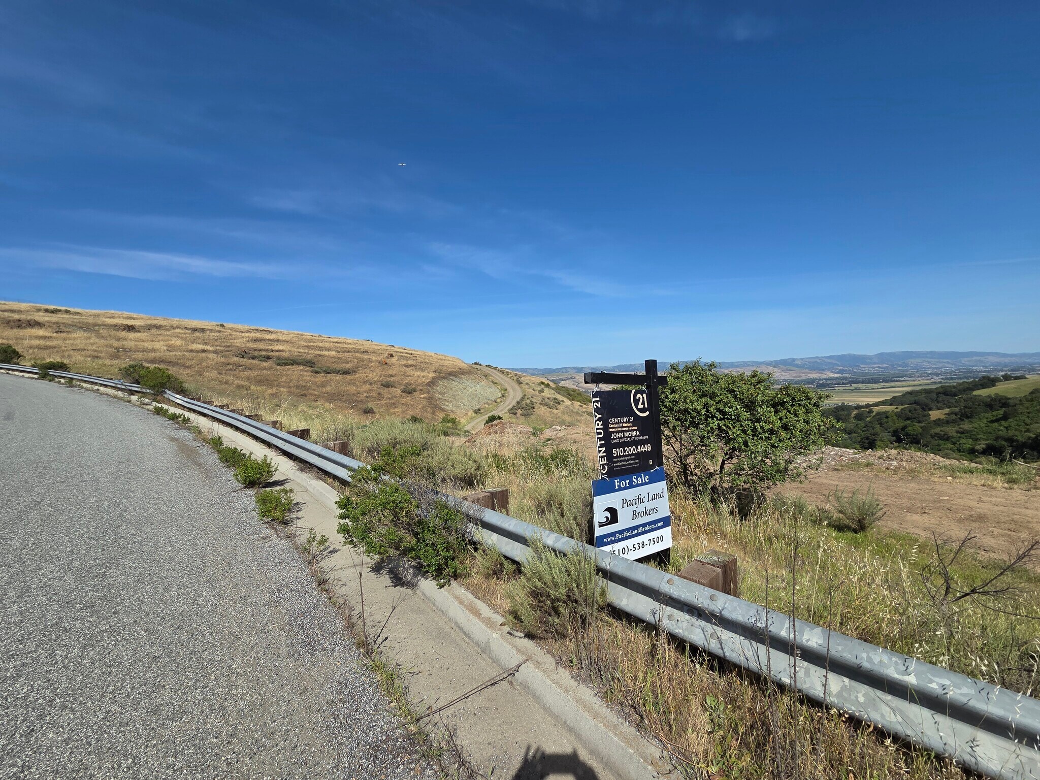 22629 Country View dr, San Jose, CA à vendre Photo principale– Image 1 sur 9