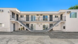 Plus de détails pour 14525 Albers St, Sherman Oaks, CA - Logement à vendre