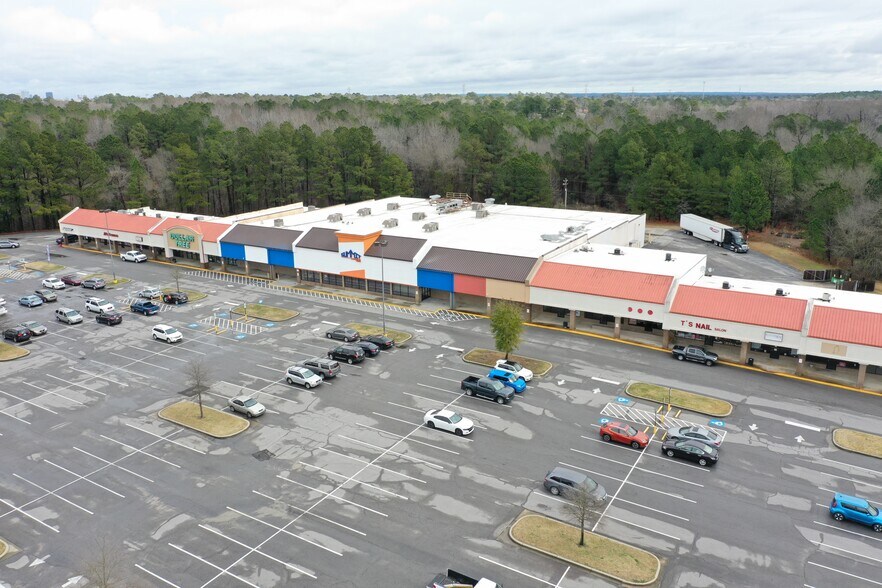 2221-2273 Charleston Hwy, Cayce, SC à louer - Photo de l’immeuble – Image 2 sur 5