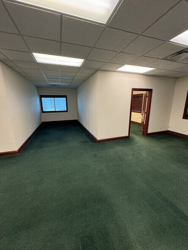 2964 W Huntsville Ave, Springdale, AR à vendre Photo de l’immeuble– Image 1 sur 8