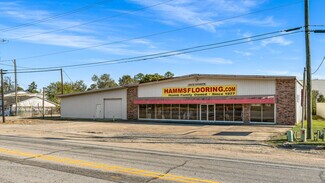 Plus de détails pour 2751 E Davis St, Conroe, TX - Local commercial à vendre