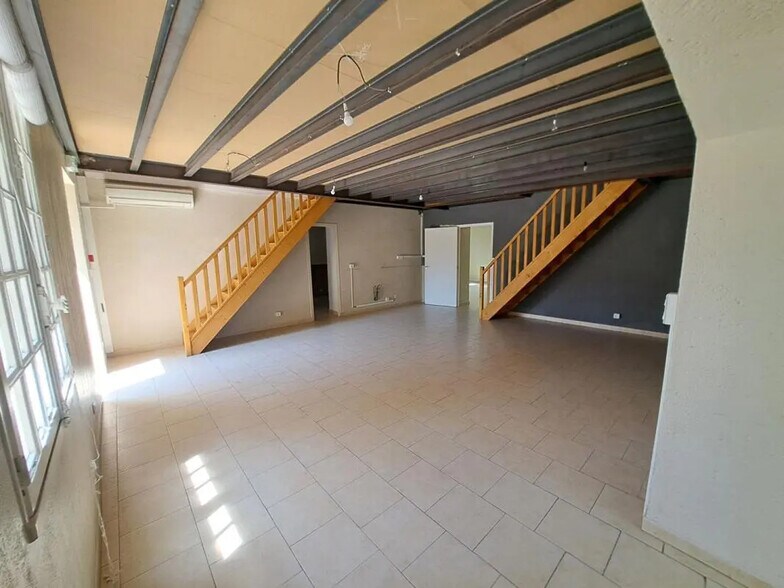 54 Avenue Pasteur, Villeneuve-lès-Avignon à vendre - Photo de l’immeuble – Image 1 sur 1
