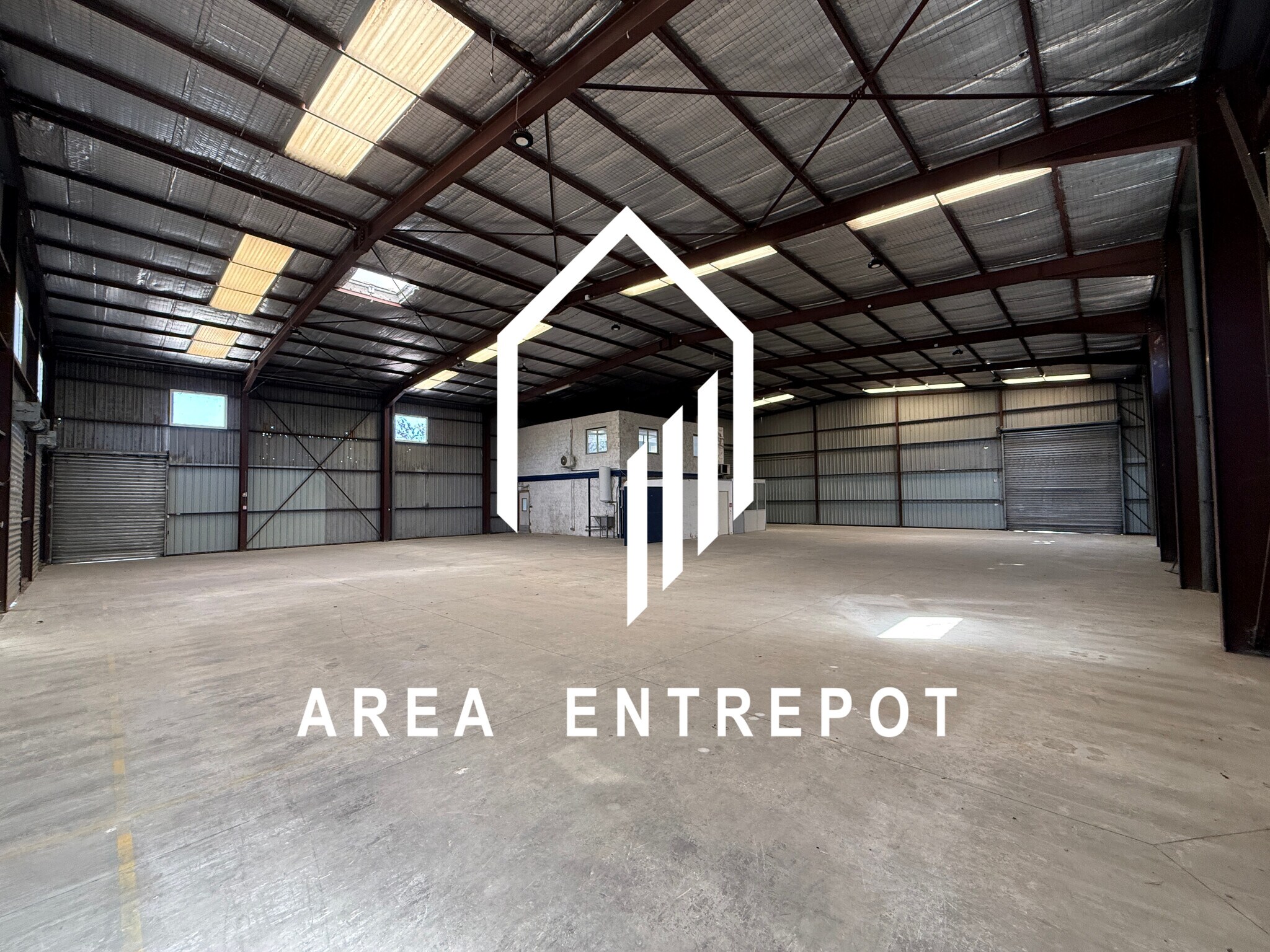 2 Rue André Marie Ampère, Velaux à louer Photo principale– Image 1 sur 9