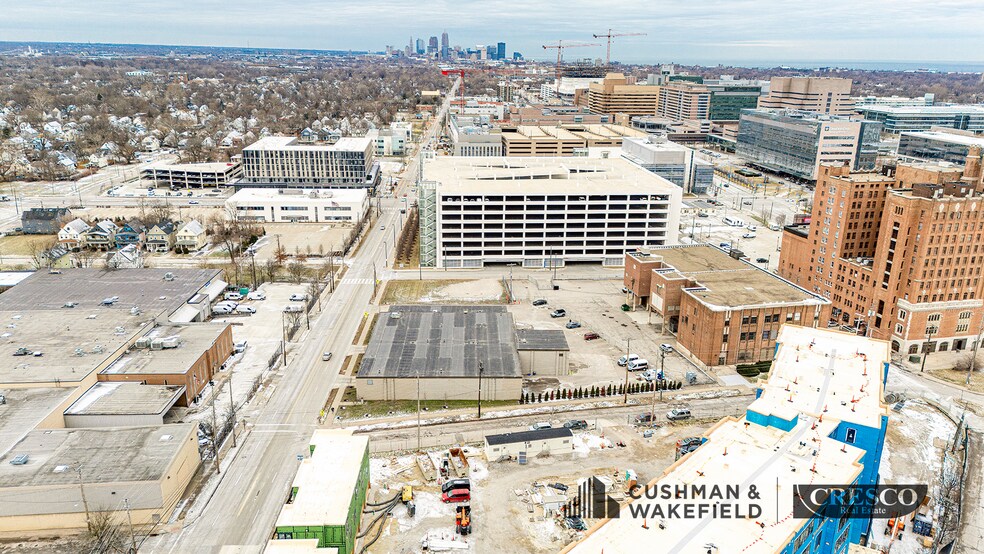 10617 Cedar Ave, Cleveland, OH à vendre - Photo de l’immeuble – Image 2 sur 15
