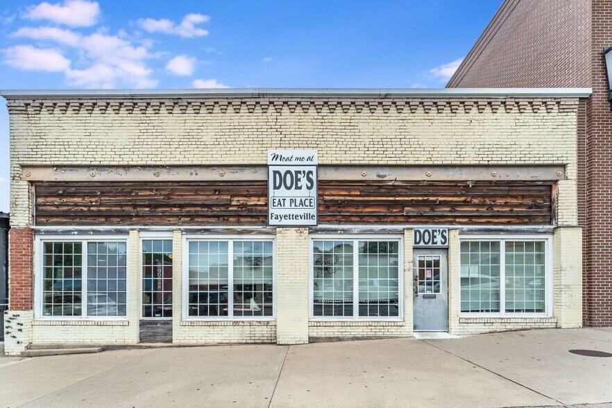 316 W Dickson St, Fayetteville, AR à vendre - Photo de l’immeuble – Image 1 sur 21