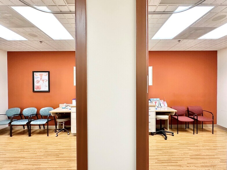 222 Indianapolis Blvd., Schererville, IN à louer - Photo intérieure – Image 3 sur 12