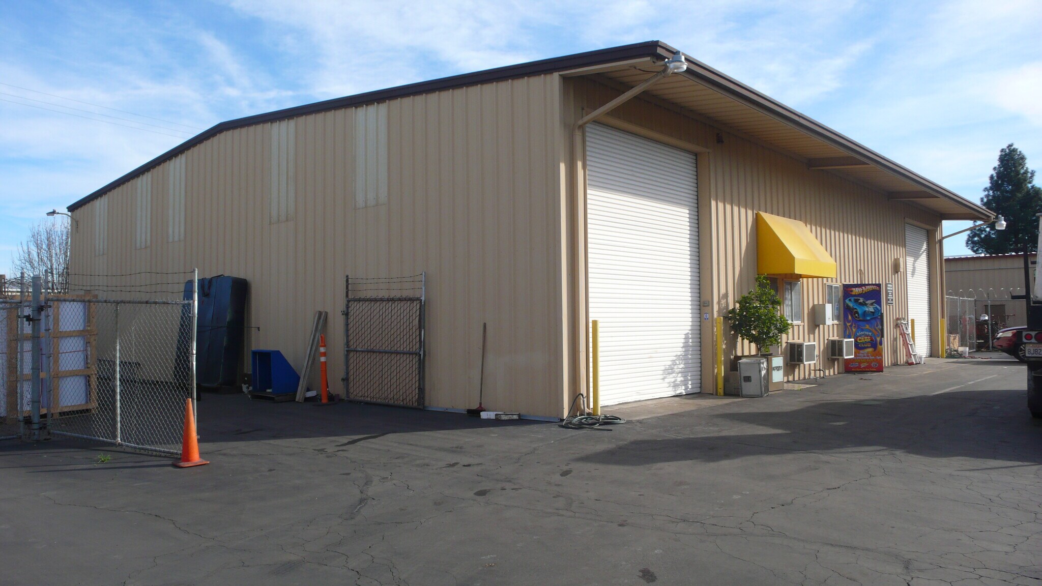 1162-1164 Bessemer Ave, Manteca, CA à louer Photo de l’immeuble– Image 1 sur 3