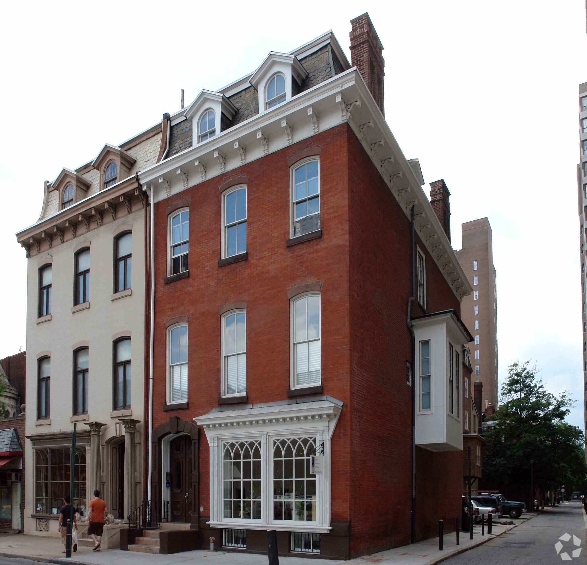 258 S 18th St, Philadelphia, PA à louer Photo principale– Image 1 sur 4