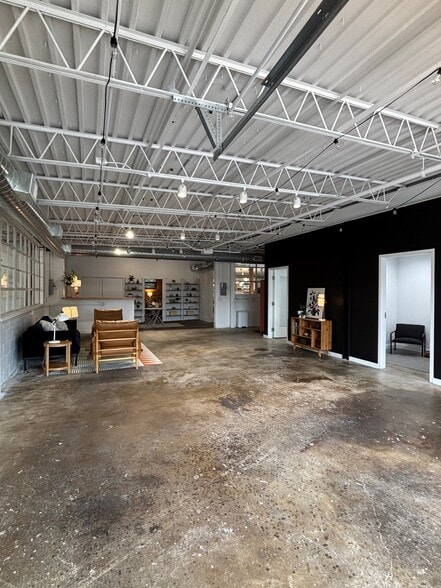 3235 Enyart Ave, Cincinnati, OH à louer - Photo intérieure – Image 3 sur 3
