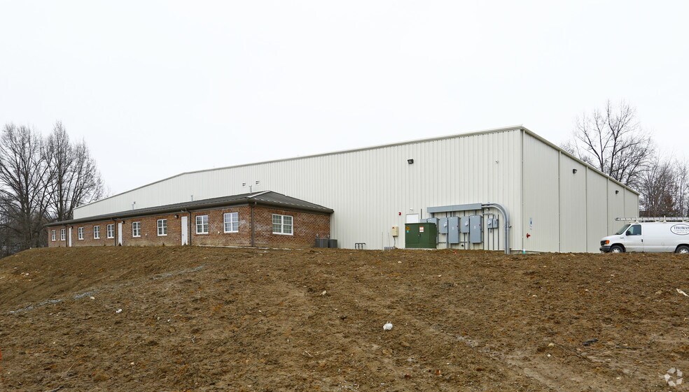 111 Arrowhead Dr, Slippery Rock, PA à vendre - Photo principale – Image 1 sur 4