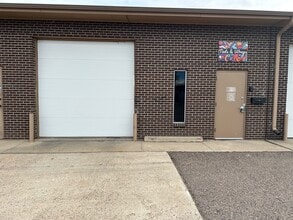 821-865 E 73rd Ave, Denver, CO à louer Photo intérieure– Image 1 sur 9