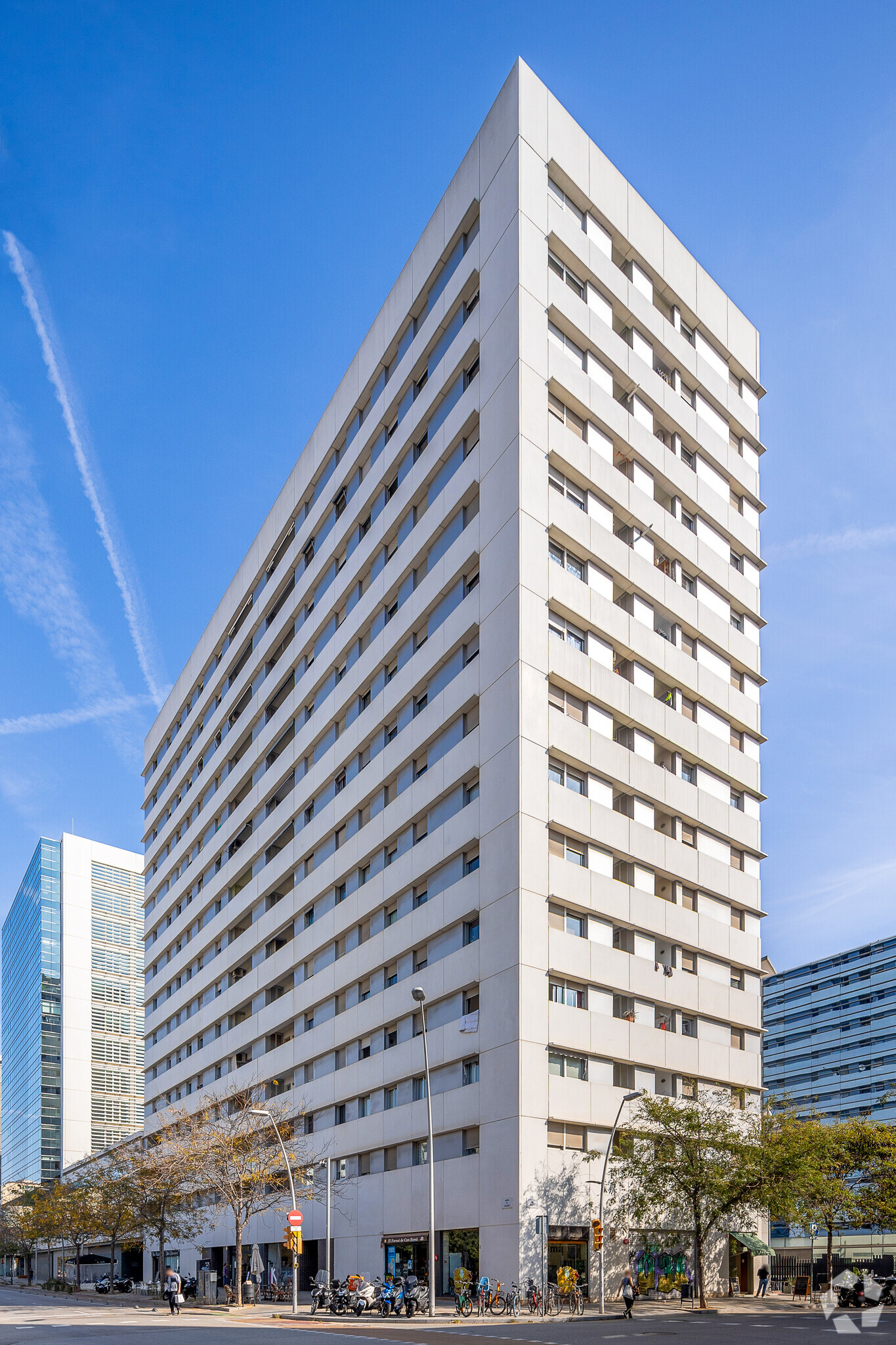 Local commercial dans Barcelone, Barcelona à louer Photo intérieure– Image 1 sur 9