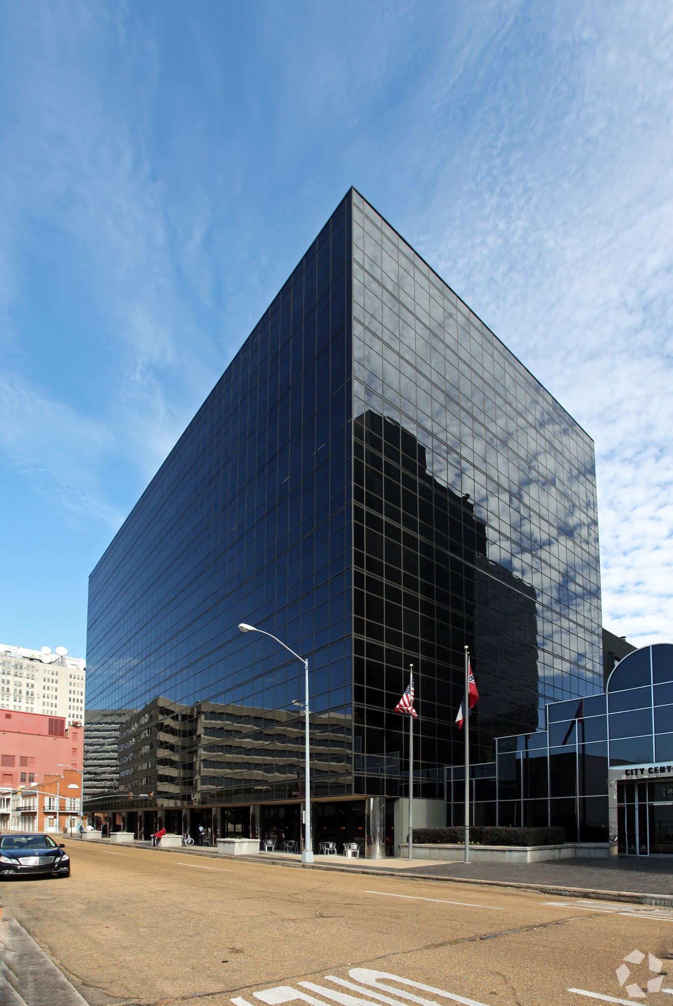 200 S Lamar St, Jackson, MS à vendre Photo principale– Image 1 sur 7