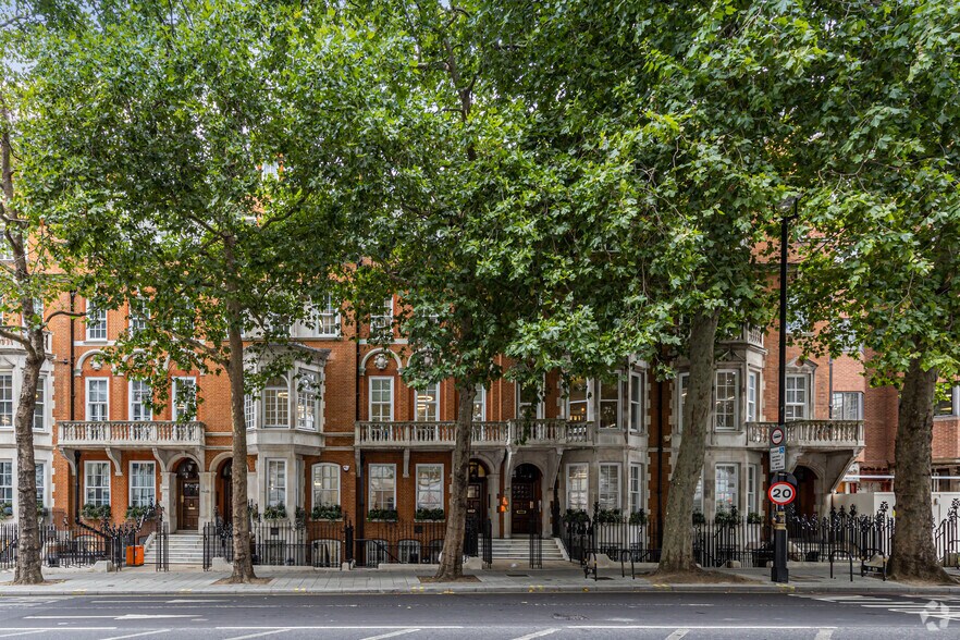 126-132 Buckingham Palace Rd, Londres à louer - Photo principale – Image 1 sur 4