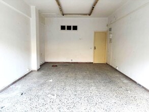 Local commercial dans Montcada i Reixac, Barcelona à louer Photo intérieure– Image 2 sur 7