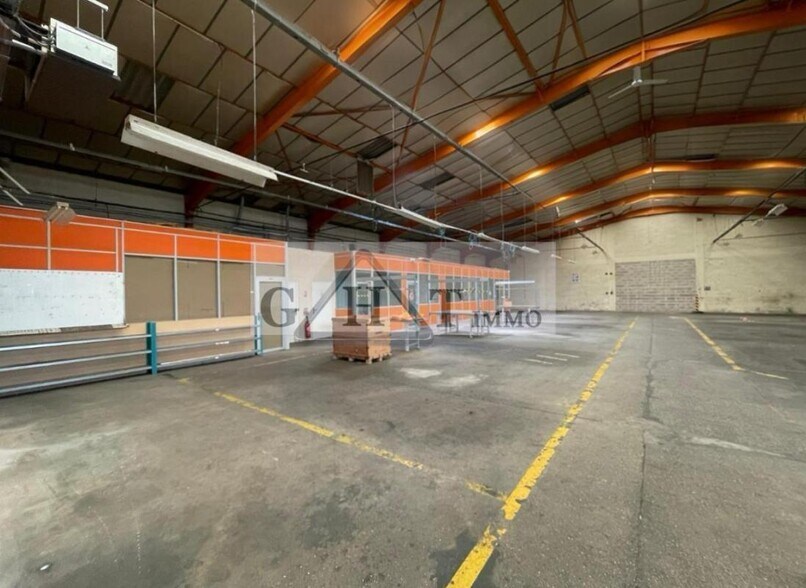 Industriel/Logistique dans Mareuil-lès-Meaux à vendre - Photo intérieure – Image 2 sur 16