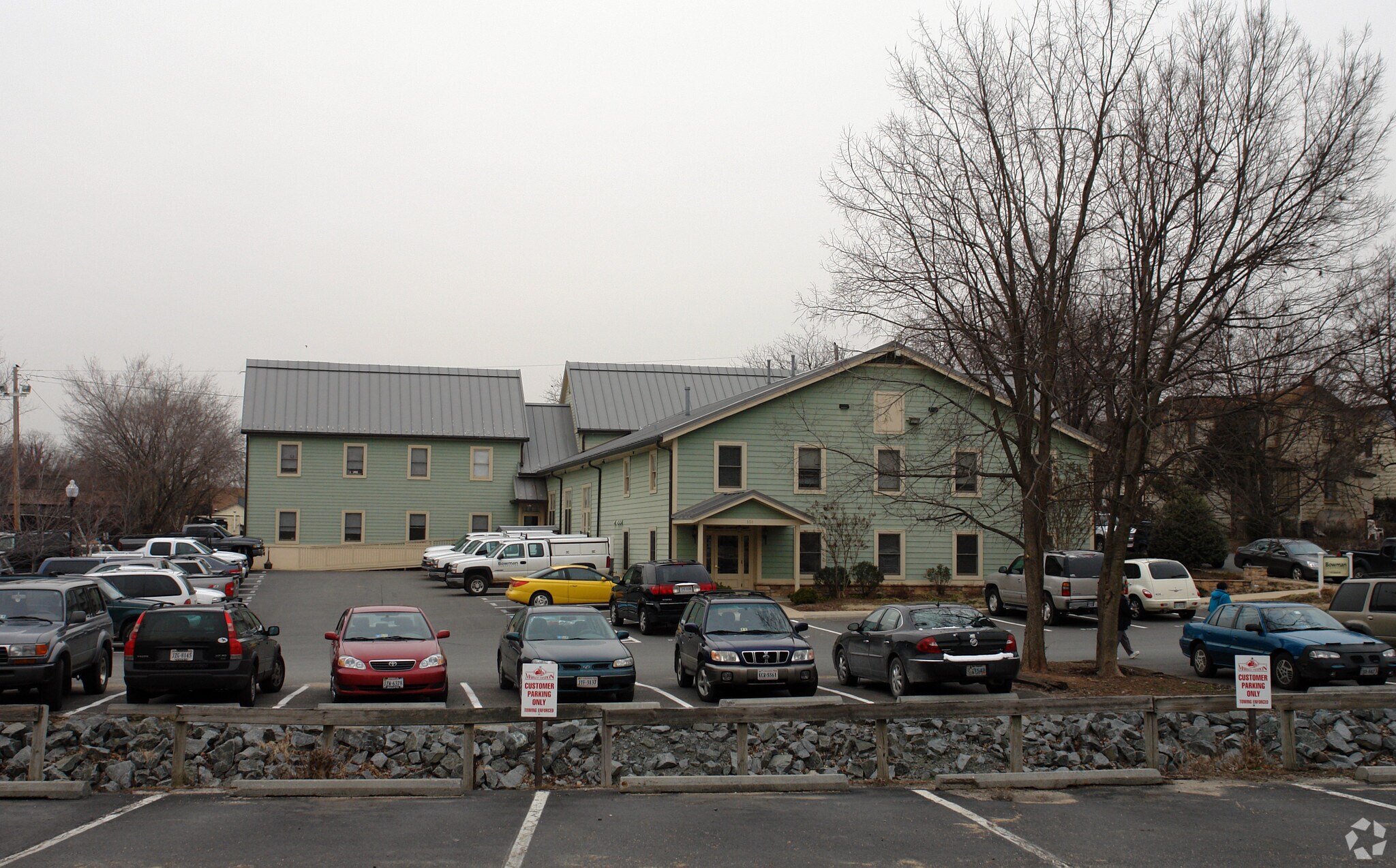 101 South St SE, Leesburg, VA à vendre Photo principale– Image 1 sur 13