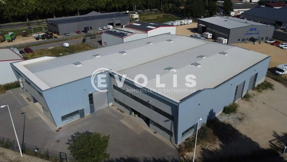 Le Cairon, Mondragon à louer - Aérien – Image 1 sur 7