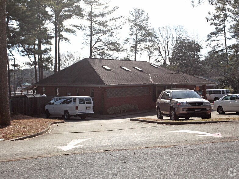 2000 Lower Roswell Rd, Marietta, GA à vendre - Photo de l’immeuble – Image 2 sur 2