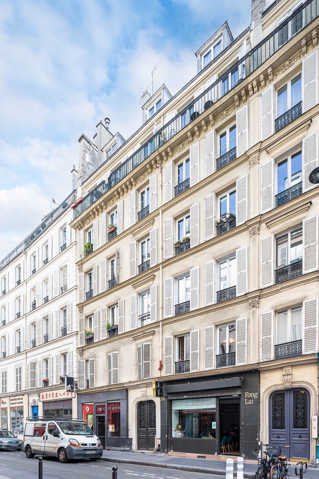 Plus de détails pour 24 Rue Jean-Pierre Timbaud, Paris - Local commercial à louer