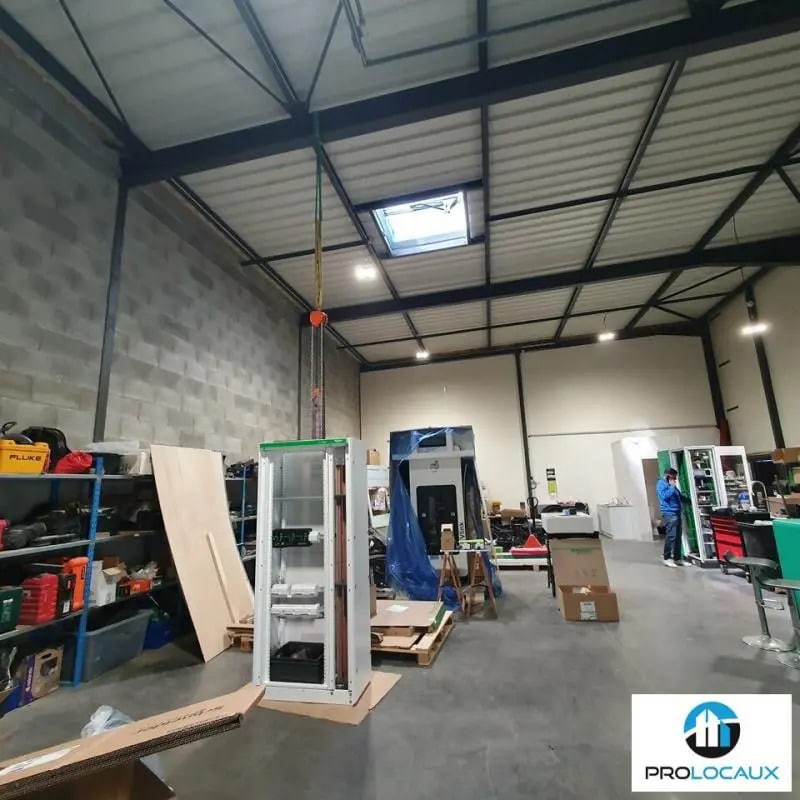 Local d’activités dans Voiron à louer Photo intérieure– Image 1 sur 8