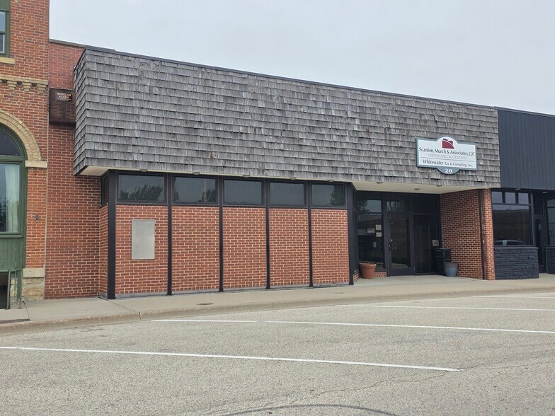 20 E Main St, Dodge Center, MN à vendre - Photo de l’immeuble – Image 2 sur 9