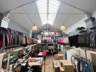 Plus de détails pour Bureau à louer