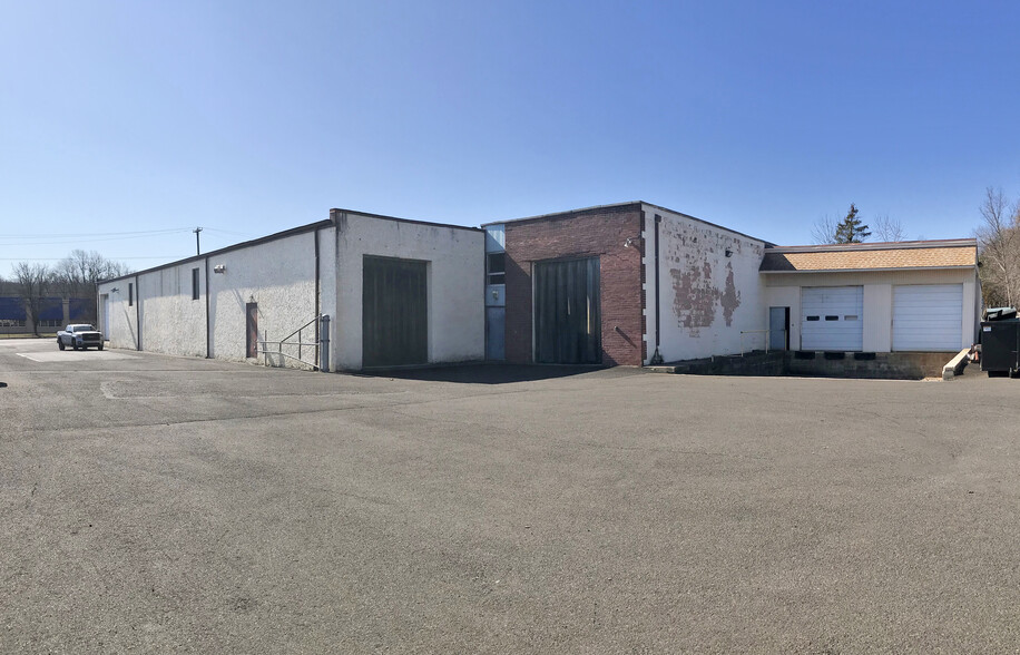 1085 Industrial Blvd, Southampton, PA à vendre - Photo de l’immeuble – Image 2 sur 23