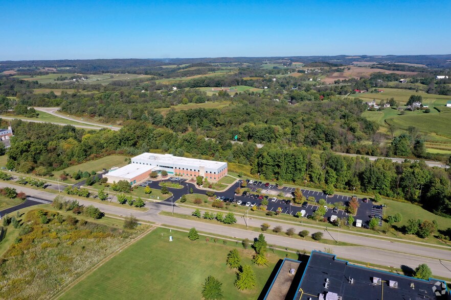 187 Northpointe Blvd, Freeport, PA à louer - Aérien – Image 2 sur 12