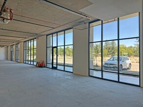 1720 Research Park Dr, Davis, CA à louer Photo de l’immeuble– Image 2 sur 12
