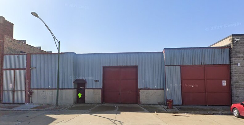 4429 W Kinzie St, Chicago, IL à louer - Photo principale – Image 1 sur 1