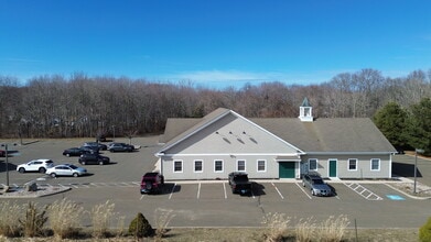 4 Grove Beach Rd N, Westbrook, CT à louer Photo intérieure– Image 1 sur 5