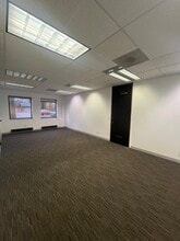 825 Green Bay Rd, Wilmette, IL à louer Photo intérieure– Image 2 sur 6