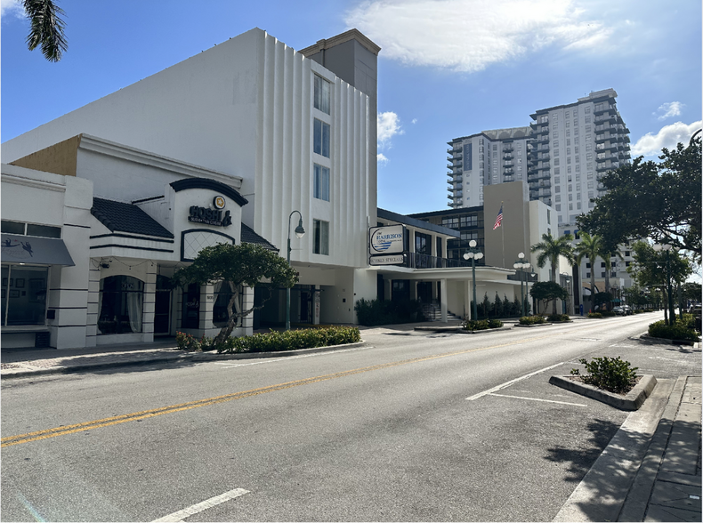 1925 Harrison St, Hollywood, FL à louer - Photo de l’immeuble – Image 1 sur 16