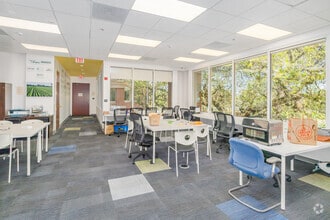 1100 Main St, Woodland, CA à louer Photo intérieure– Image 1 sur 2