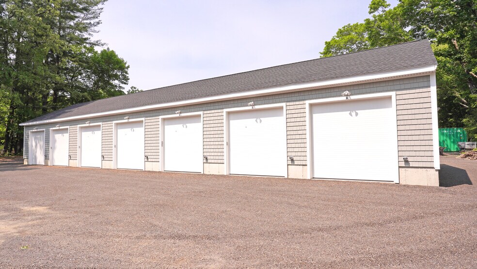 341 Wareham St, Middleboro, MA à louer - Photo de l’immeuble – Image 3 sur 9