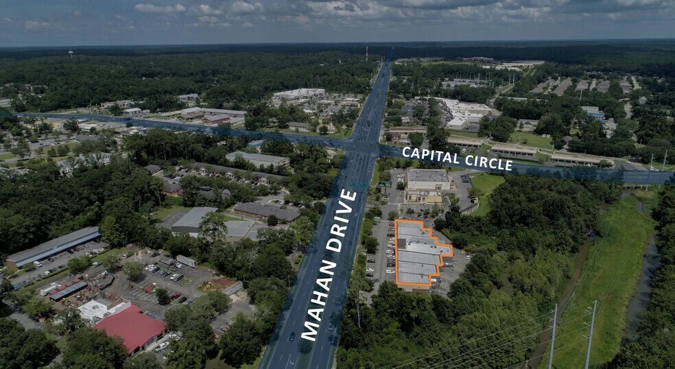 2819 Mahan Dr, Tallahassee, FL à louer - Photo de l’immeuble – Image 2 sur 5