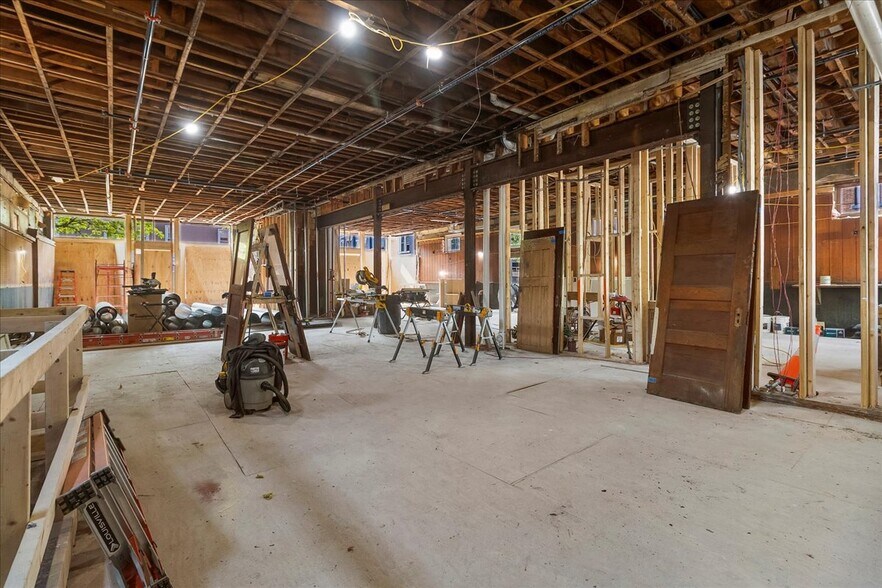 41 South St, Glens Falls, NY à louer - Photo de l’immeuble – Image 3 sur 24