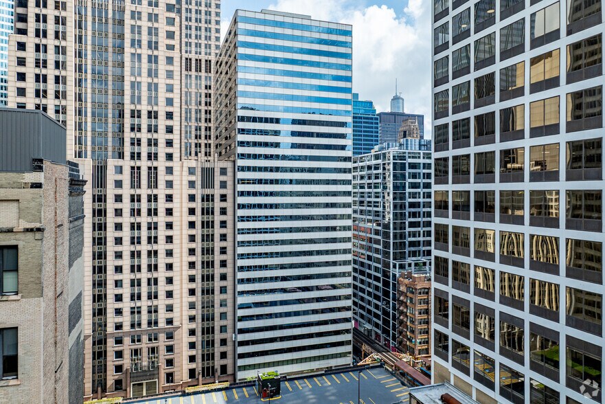 200 W Adams St, Chicago, IL à louer - Photo de l’immeuble – Image 2 sur 30