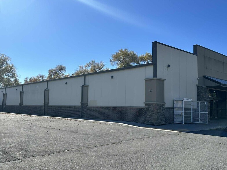 2450 Main St, Susanville, CA à louer - Photo de l’immeuble – Image 2 sur 9