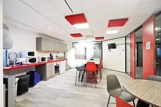 Local d’activités dans Rungis à louer Photo intérieure– Image 1 sur 9