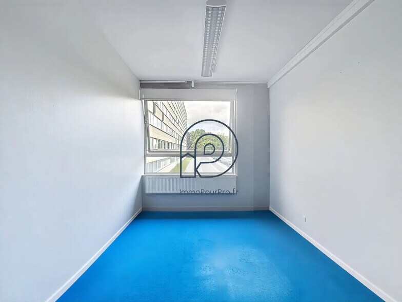 20 Avenue De Flandre, Croix à vendre - Photo intérieure – Image 3 sur 5