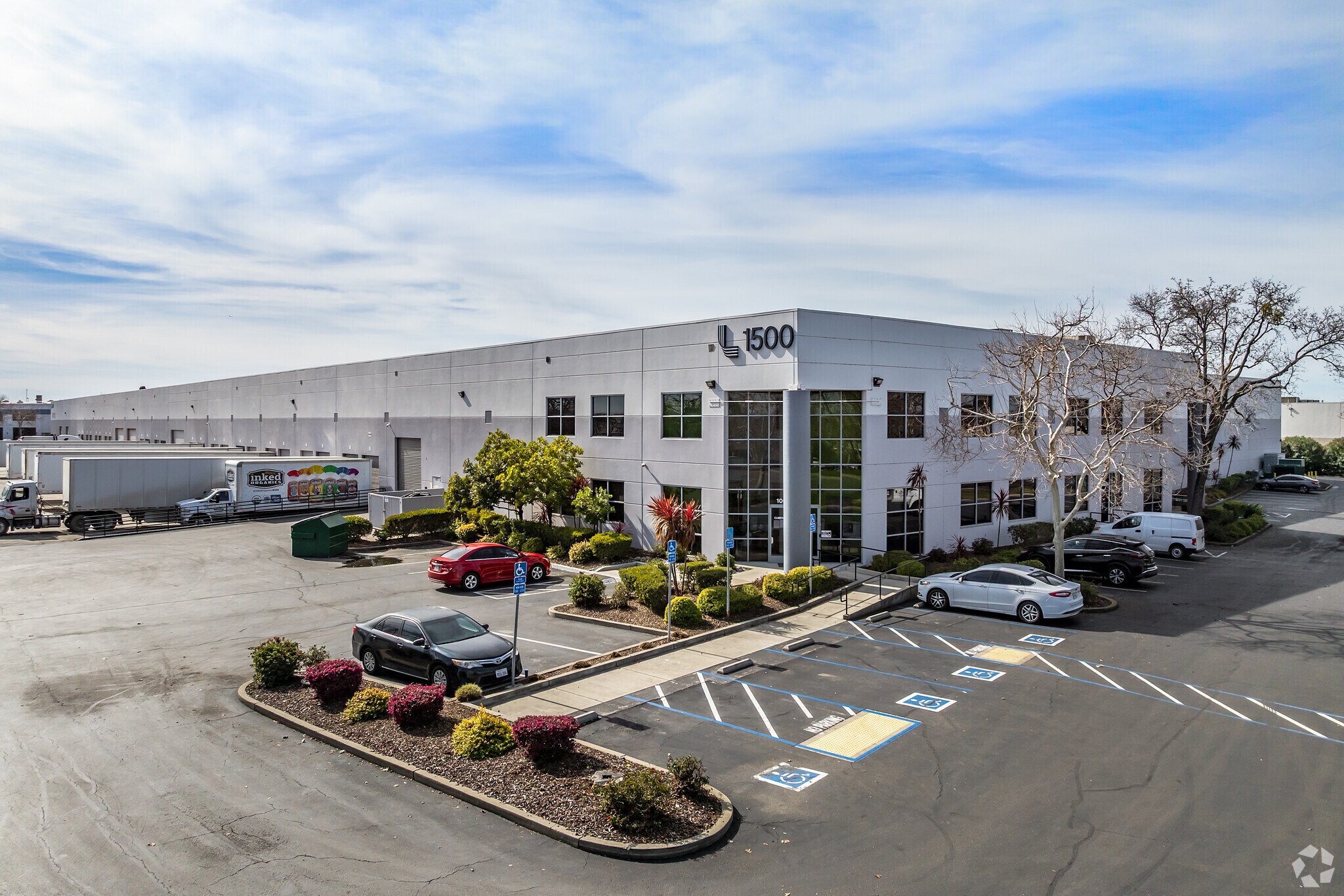 1500 Overland Ct, West Sacramento, CA à louer Photo de l’immeuble– Image 1 sur 17