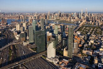 29-22 Northern Blvd, Long Island City, NY - VUE AÉRIENNE  vue de carte