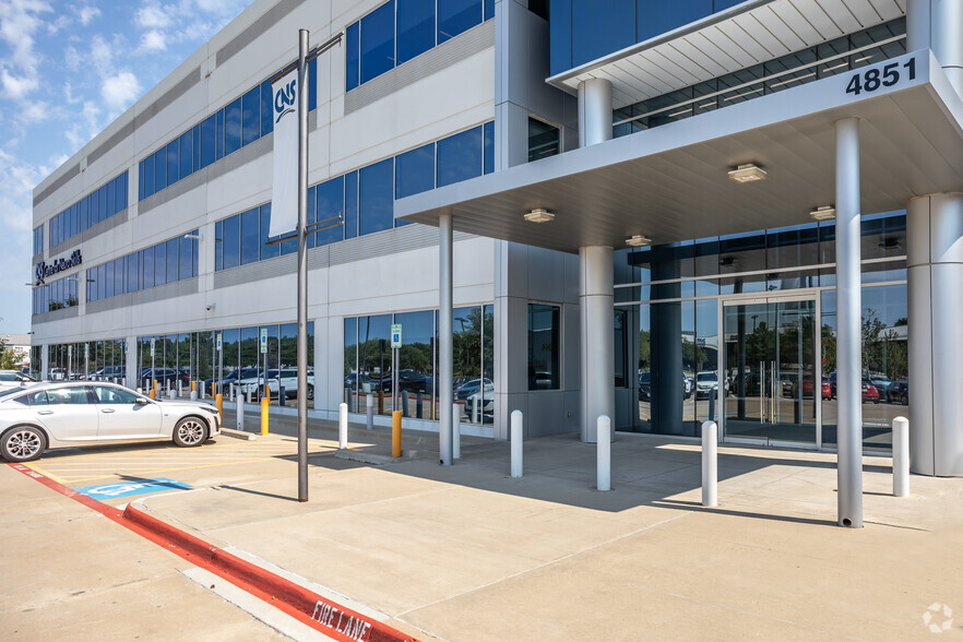4851 Regent Blvd, Irving, TX à louer - Photo de l’immeuble – Image 3 sur 4