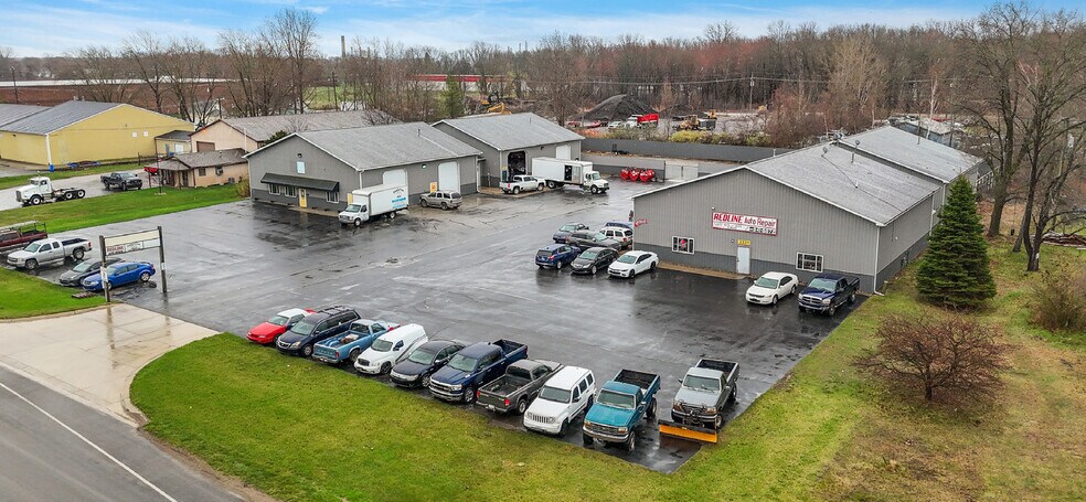 3319-3331 Dove Rd, Port Huron, MI à vendre - Photo de l’immeuble – Image 3 sur 9