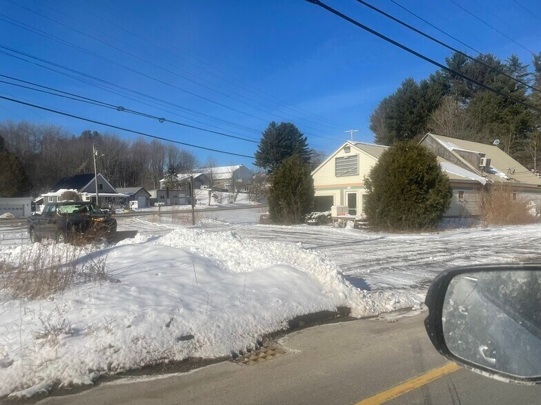 597 Civic Center Dr, Augusta, ME à vendre - Photo de l’immeuble – Image 3 sur 9